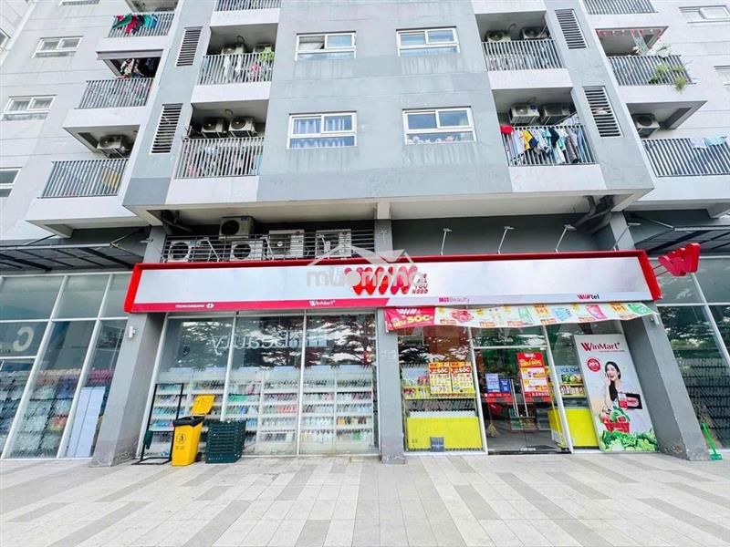 Căn góc 65m2 nhà mới tinh có ban công sẵn nội thất