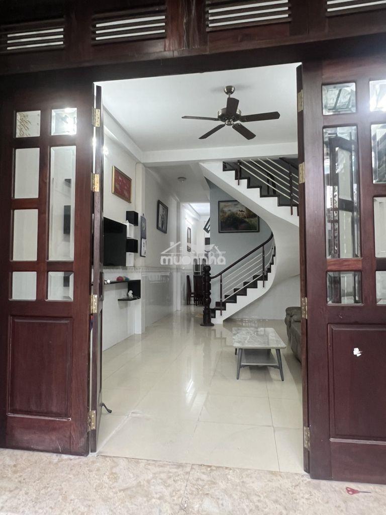 Cho thuê nhà đẹp full nội thất giá tốt vườn lài, tân phú