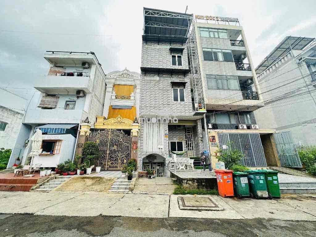 Hơn 4tỷ - sở hữu nhà 2 mặt tiền đường xe tải. dân trí- xd full 5 tầng - 3
