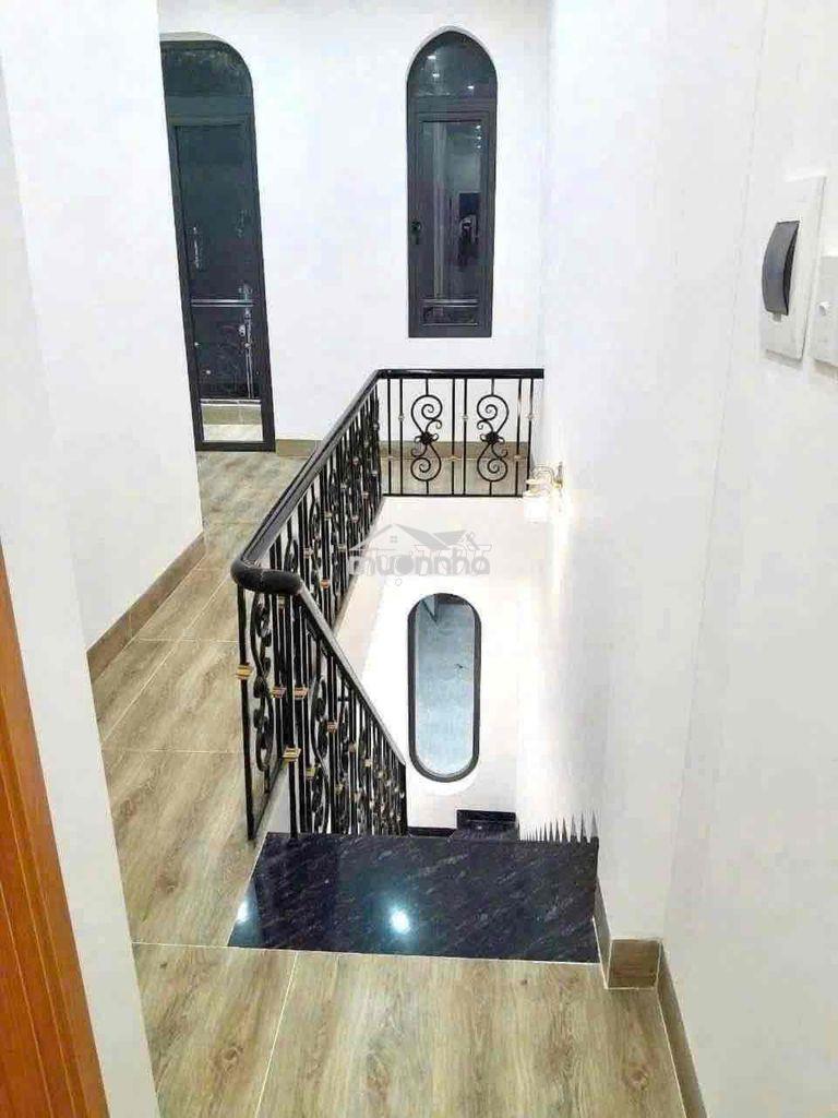 Cho thuê nhà mới 4phòng ngủ sân ô tô gần ubnd phú lợi - 4