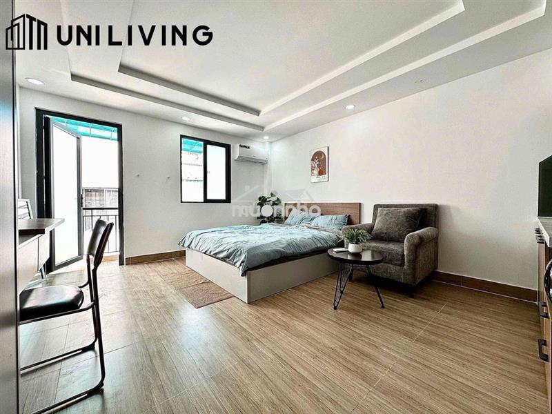 Studio full nội thất ban công rộng gần ngay trung tâm q1