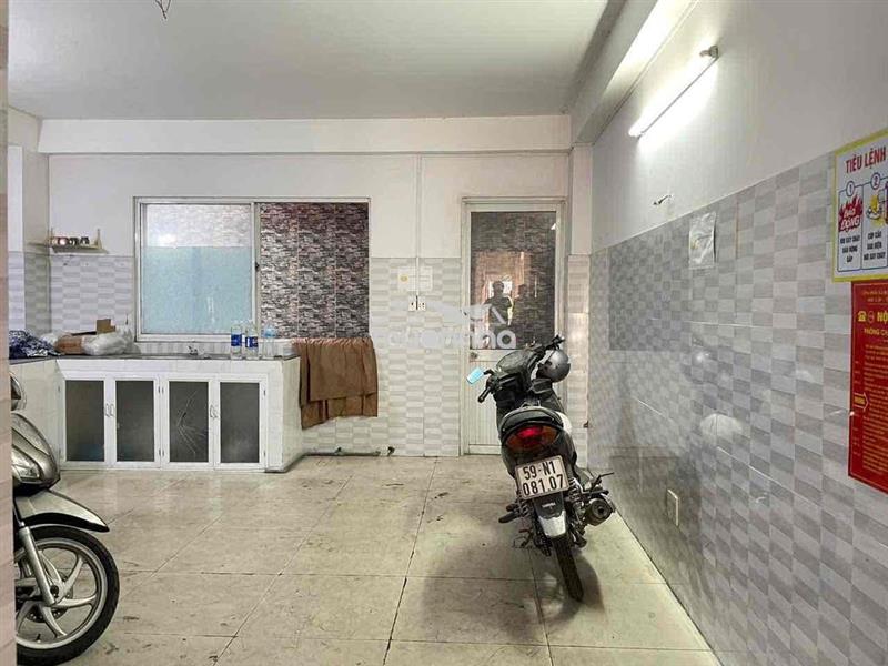 Phòng sẵn nội thất , khu tên lửa, mt đường số 6, đối diện chợ da sa