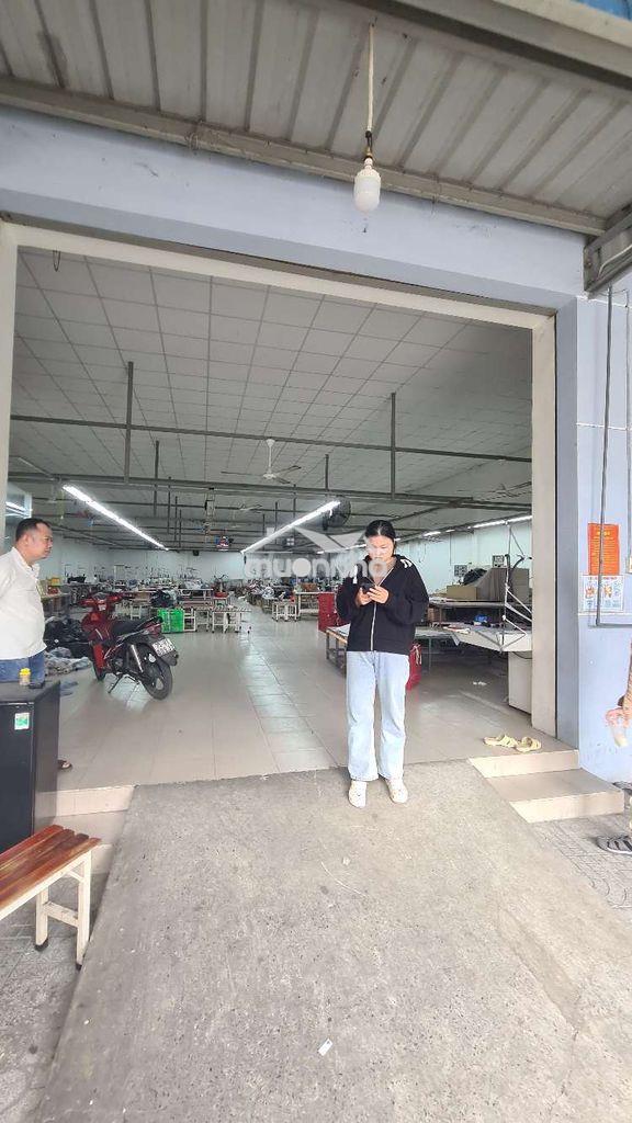 Xưởng 13x31m vuông vức cont đi đêm đậu cửa giá tốt - 2