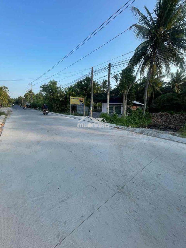 Mặt tiền thanh tân phường bến tre