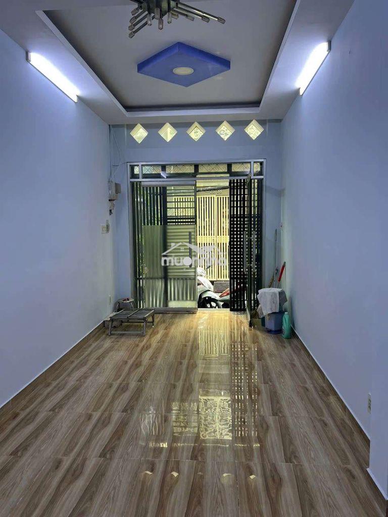 🏠🏠 Cho thuê nhà hẻm đường trần bình trọng, p1, q5
💢 dt 3m ❌ 9m - 2