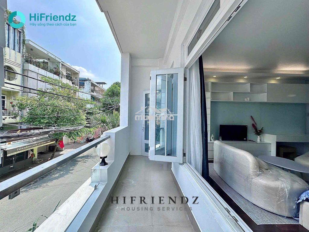 Studio ban công 1pn 45m2 full nt, có bồn tắm và sàn gỗ - 2