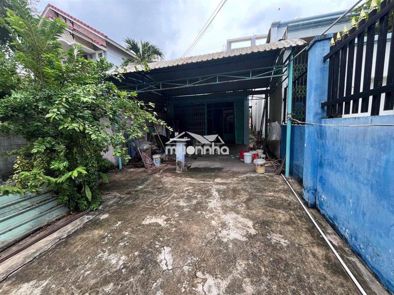 Nhà cấp 4 diện tích rộng 203m2