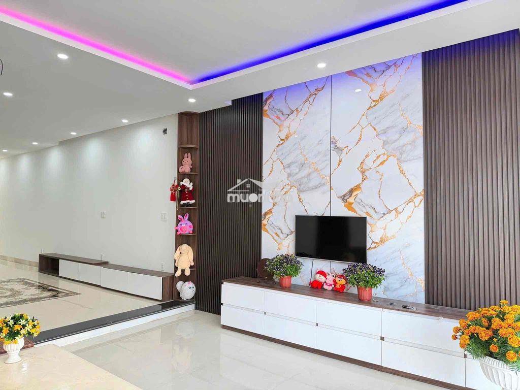 Cho thuê nhà đẹp 4 tầng 5pn full nt đường 10m5 trương quang được- 35tr - 4