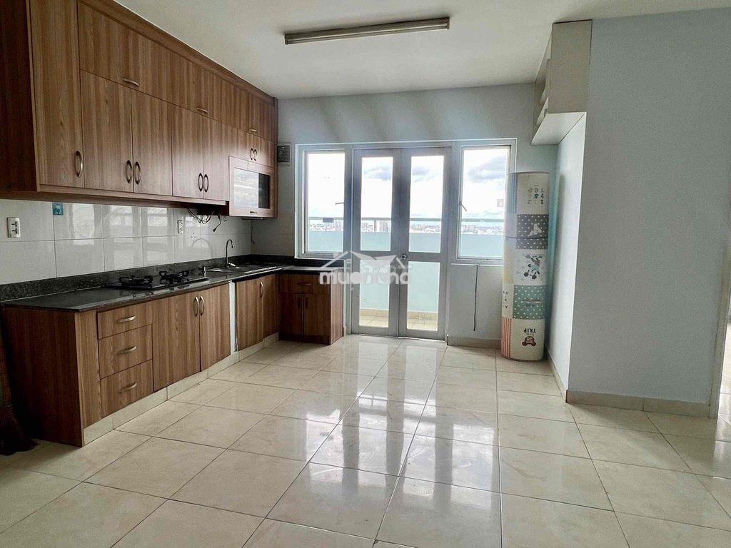 Cho thuê chung chư tân hương tower 3pn, 2wc nội thất cơ bản - 2
