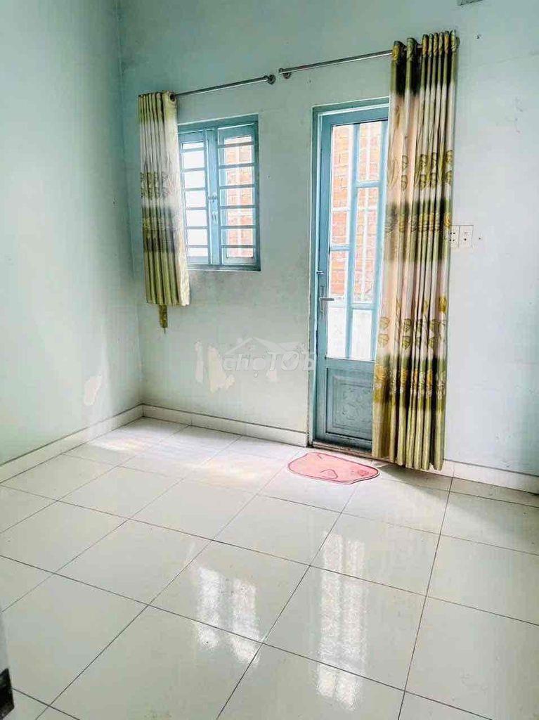 Cho thuê nhà nguyên căn lê văn lương - 2pn - 2 wc - 4