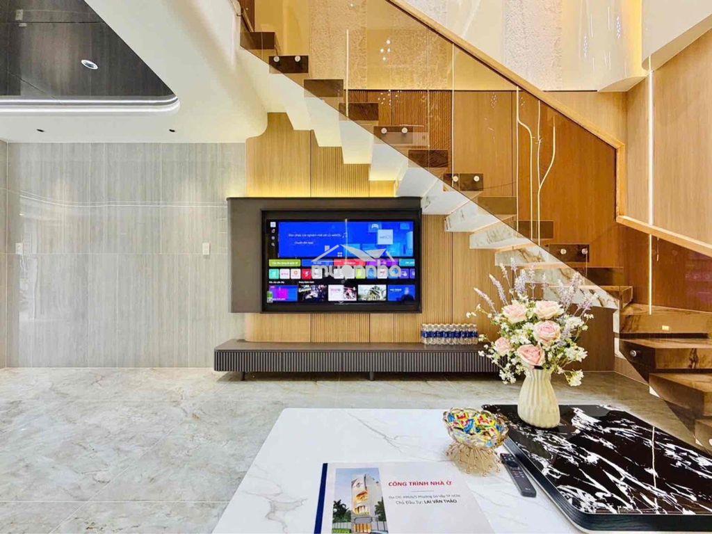 Nhà mới quang trung  - xe hơi vào tận nhà  —  50m2 -  5tầng - 2