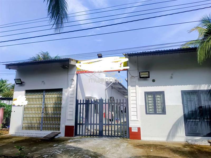 Bán 10 căn nhà trọ gác lững mới xây kcn giao long dt 1378m2