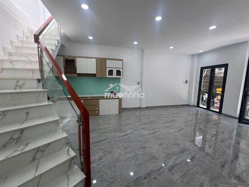 Nhà ngay trung tâm quận 6 ,55m2 - 4 pn chỉ 4 tỷ 8