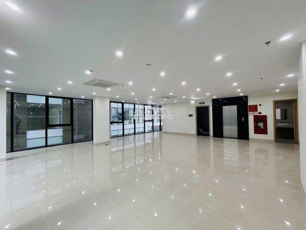 Cho thuê tòa nhà mặt tiền đường hai bà trưng mt 15m x 20m quận 3 - 2