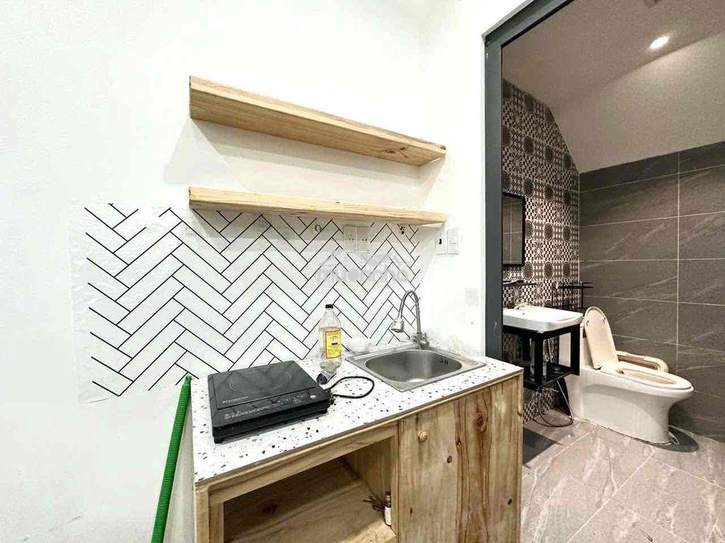Cho thuê phòng có gác full nội thất ở trung tâm q3 - giá chỉ 5x - 3