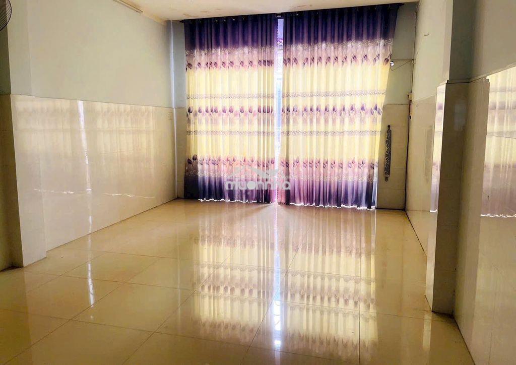 Cho thuê nhà hẻm 536/2 bâu cơ - dt 4 x 17 đúc 1 lầu : 2 pn , 2 wc  - 4