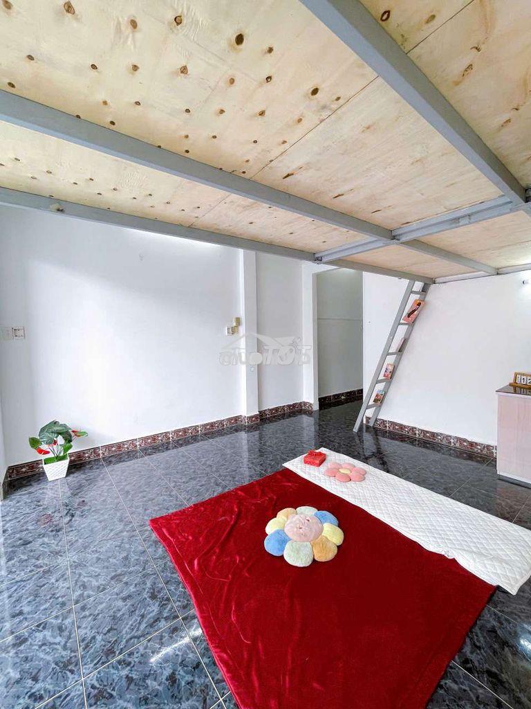 Phòng ban công rộng 30m² – siêu thoáng 🌿 - Ảnh 4