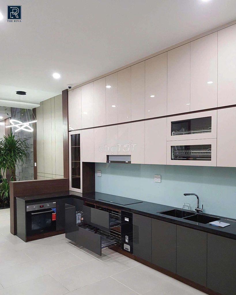 Nhà lô góc 2 tầng mái đúc, số 1014/51 tôn đản - 2