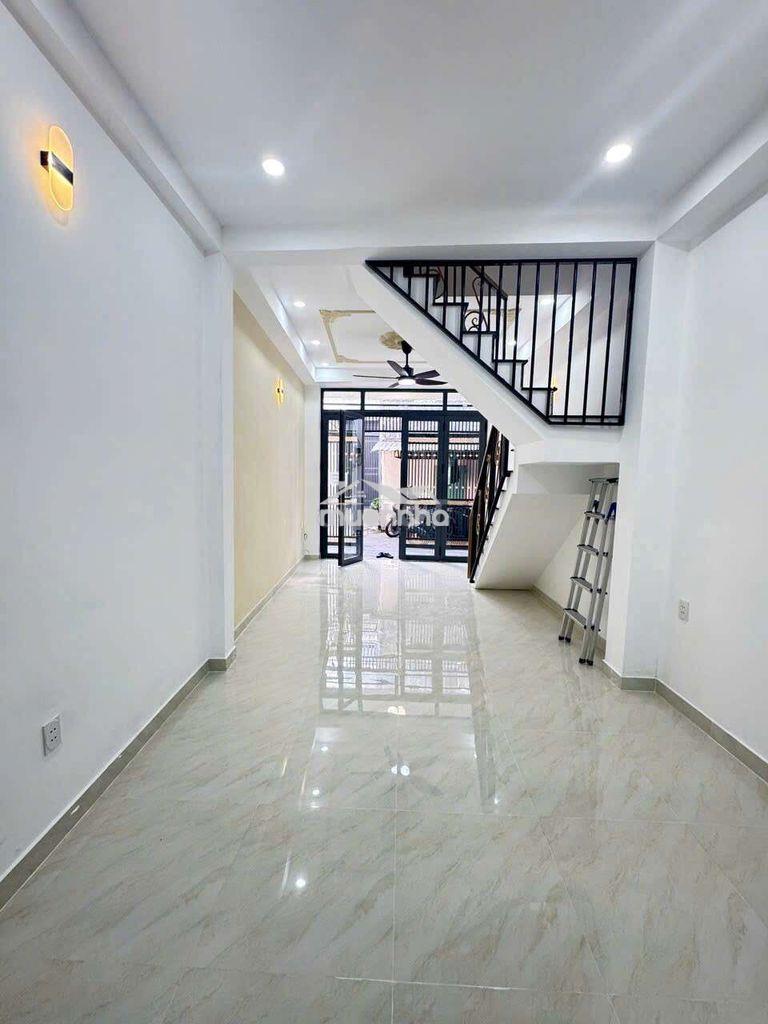 Bình đông p11 q8 
nhà mới đẹp ở liền - vị trí trung tâm - 2