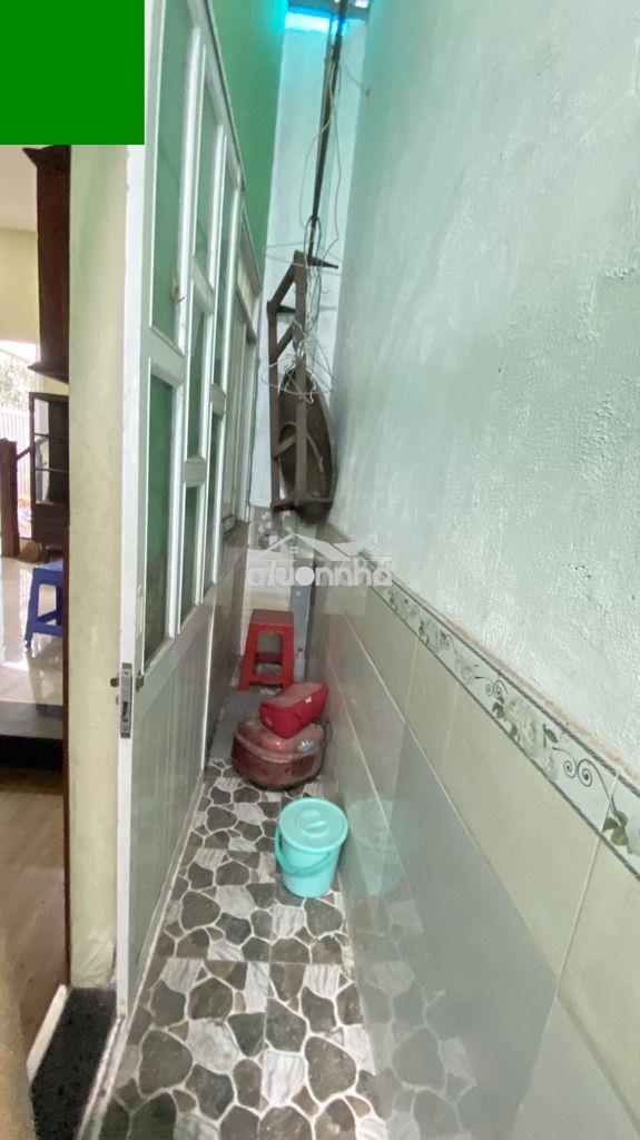 Cho thuê tầng trệt 55m², 1 p.ngủ, nội thất cơ bản, hẻm yên tĩnh. - 4