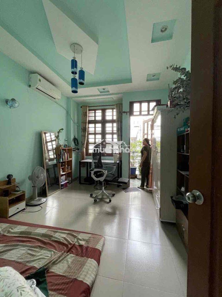 Chủ bán gấp nhà hẻm xe tăng - lý thường kiệt - 60m2 - 3 tầng chỉ 8 tỷ - 2
