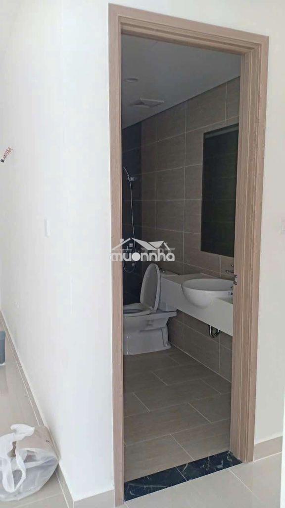 Căn góc 3 phòng ngủ, 2 toilet, mới. có bếp, rèm . - 3