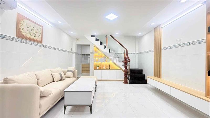 Bùi văn ba - 3 tầng - full nội thất - hẻm xe hơi