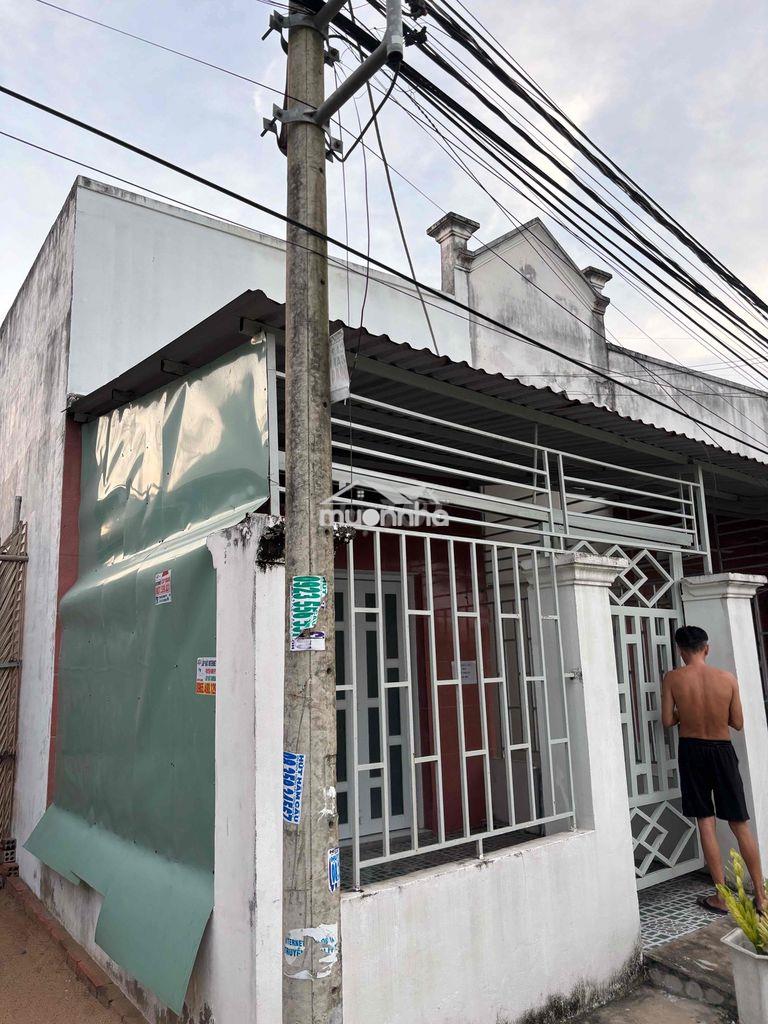 Nhà cho thuê mặt tiền hẻm giá 4tr gần cầu gạch tôm ( đường lvl)