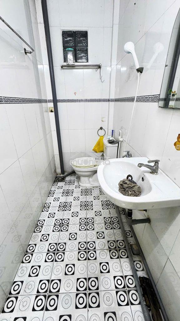 Cho thuê mặt bằng kinh doanh - 4