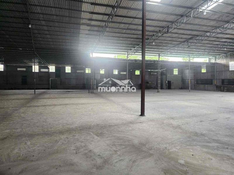 Kho xưởng vòng xoay phú hữu q9 đường container 1800m2