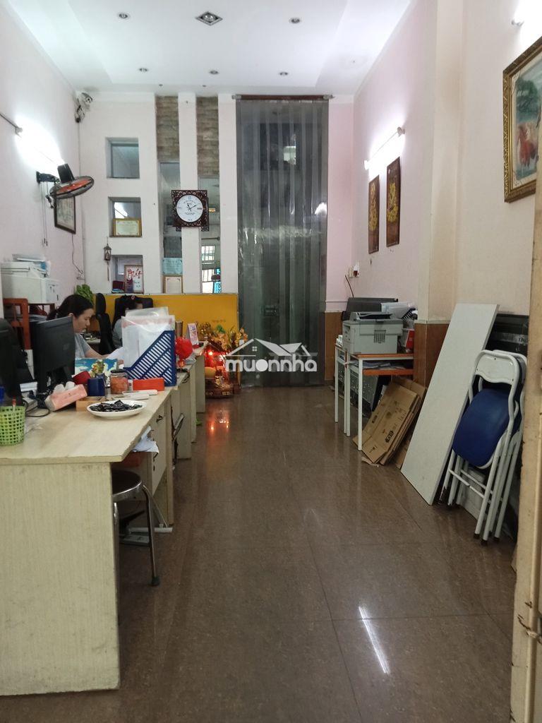 Cho thuê tầng trệt nhà 1355/3 hoàng sa - 2