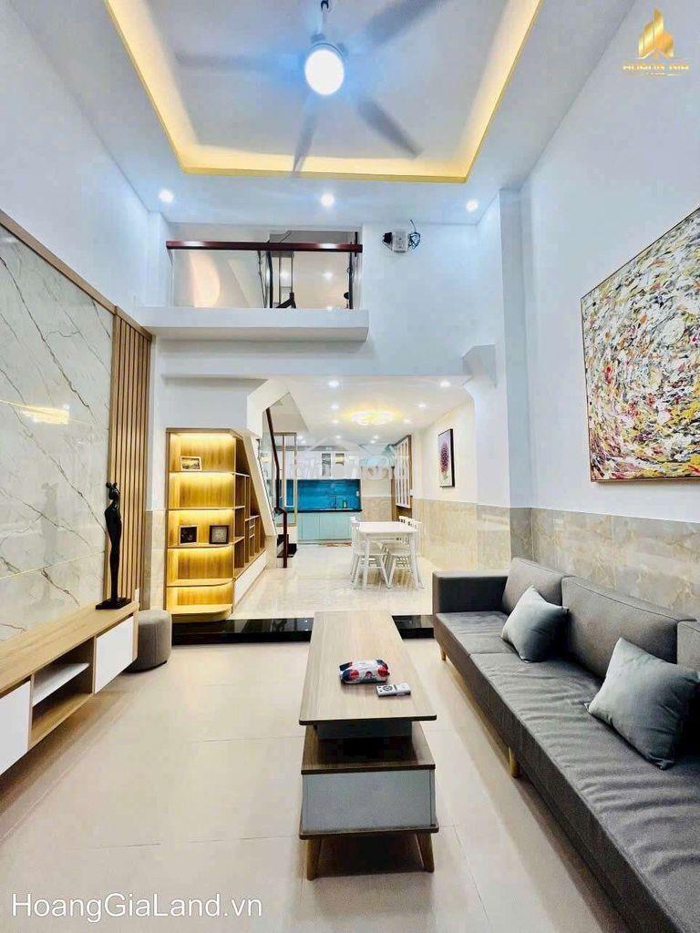 Cho thuê nhà đường số 21 , dt 4x10m, 1 trệt 3 lầu, 4pn , 3wc