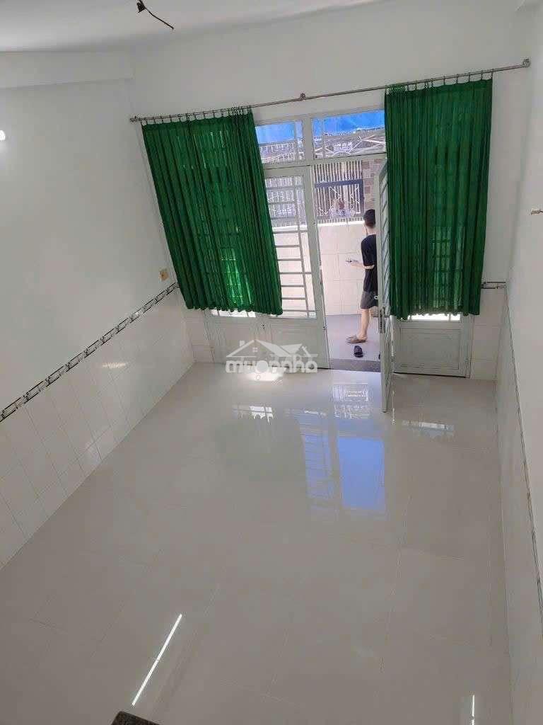 Nhà 1 trệt 1 lầu 2pn 4x16m hẻm 270 huỳnh tấn phát gần kcx tân thuận - 3