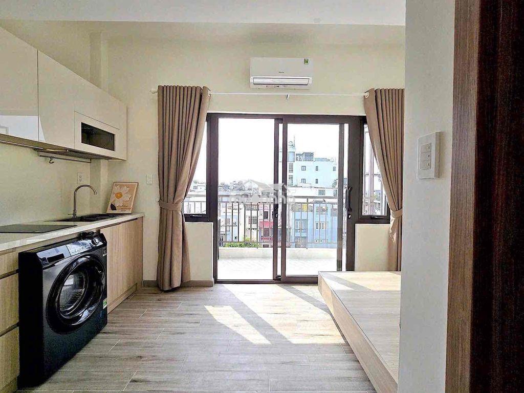 Chdv ngay trần hưng đạo q1- bancong- nhà mới - 2