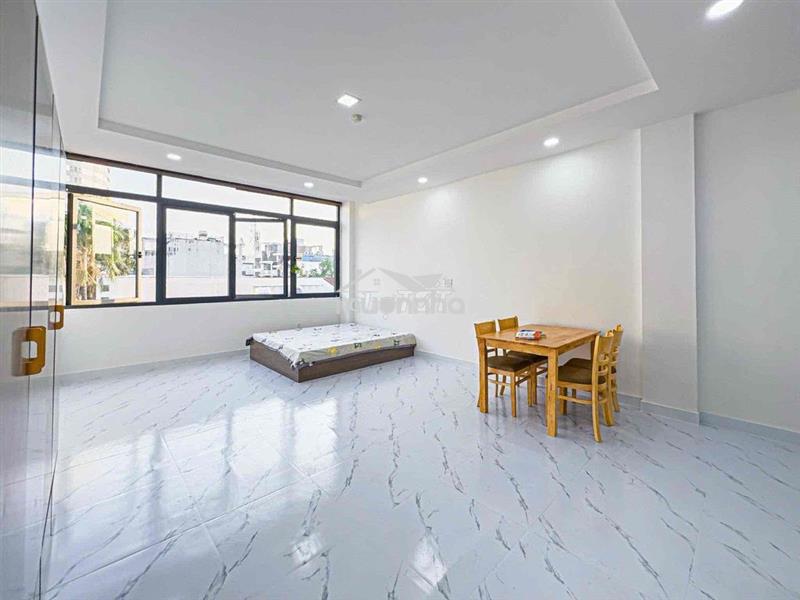 Cho thuê chdv 40m2 ngay vòng xoay dân chủ - cmt8 q3 q10