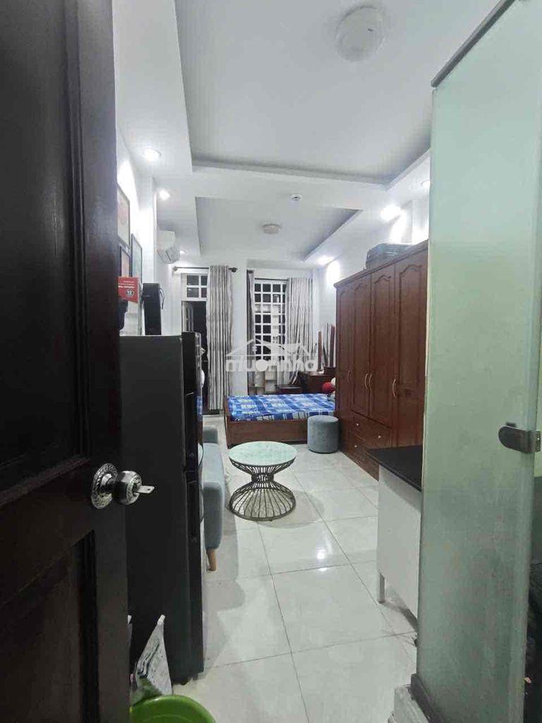 Chính chủ cho thuê phòng q.1 ful nt ở 98f lê lai q.1 cửa sổ giá 4,8tr