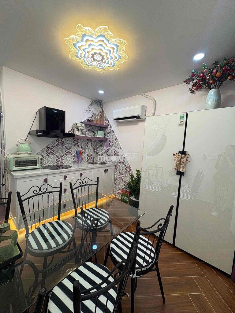 Cho thuê homestay sân vườn phong cách đà lạt tại quận 7 - 4