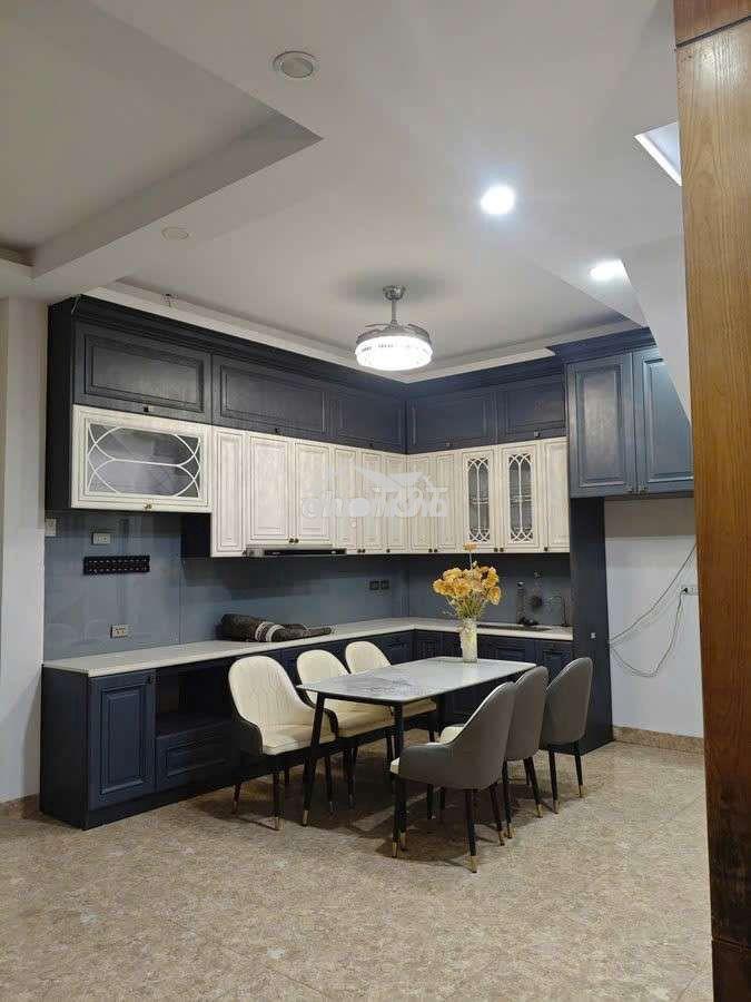 Nhà nguyên căn gần hồ đắc di- đống đa-6 tầng - 3