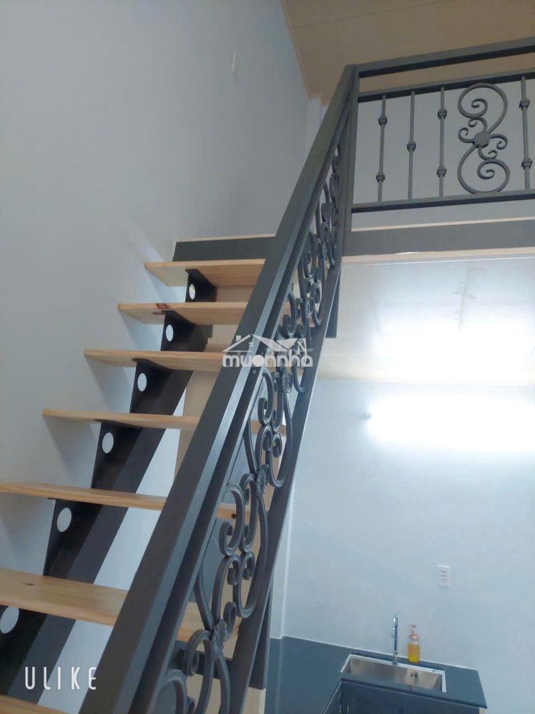 Cho thuê nhà gần đh luật tphcm thủ đức đường ql 13, dtsd 30m2, 4,5tr