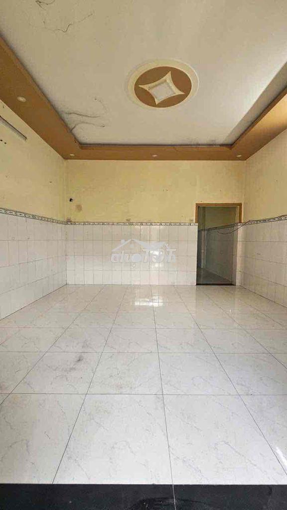 Nhà cho thuê 5tr/tháng  dt:5x14 (3pn 2wc)  ấp 2 đường võ văn vân vĩnh - 2
