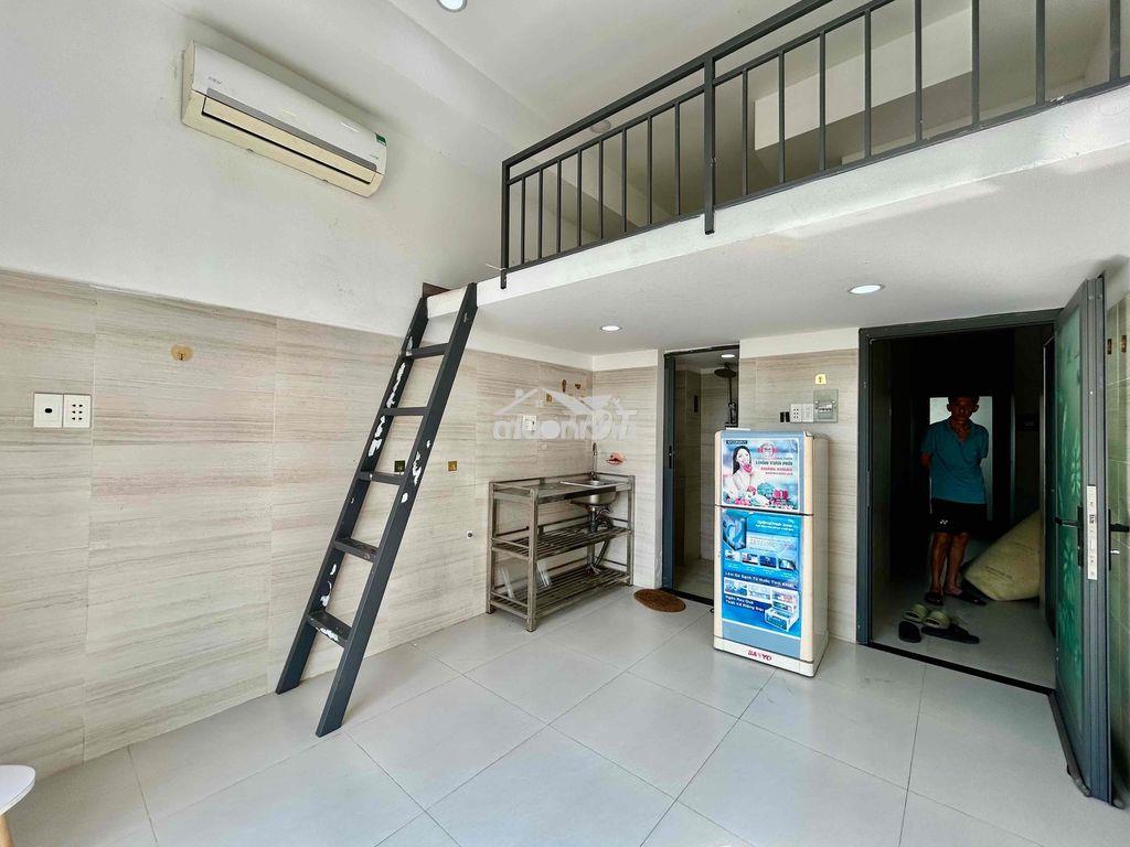 Duplex ban công - giá rẻ - sát vách nttu - free tiền dv cho tsv - 2