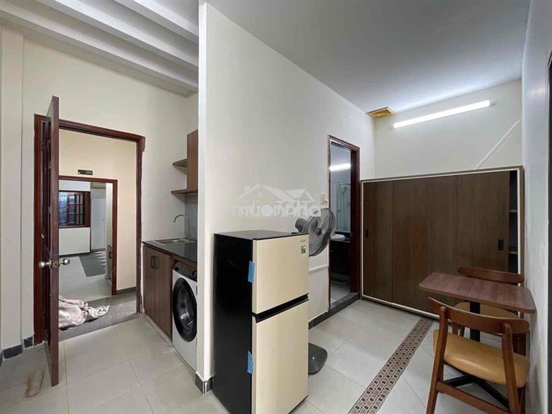 Căn hộ 60m2, 2pn, 8tr khu vực: sát sân bay - cv hoàng văn thụ.