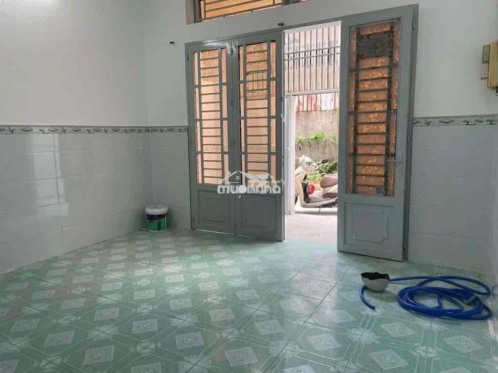 Thoại ngọc hầu - 2tầng - 3pn - máy lạnh - 4 x 15 - 11tr - 2