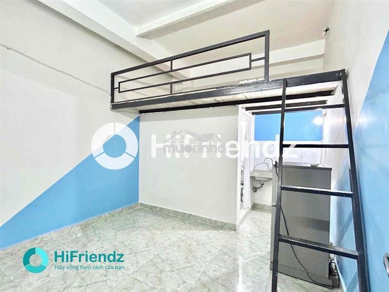 Duplex có thang máy đi bộ qua đh văn hiến - vòng xoay lê đại hành q10🌹