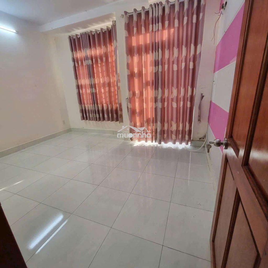 Cho thuê nhà nguyên căn 730 hương lộ 2 - 4 tầng - 4pn - 13.5 trieu - Ảnh 4