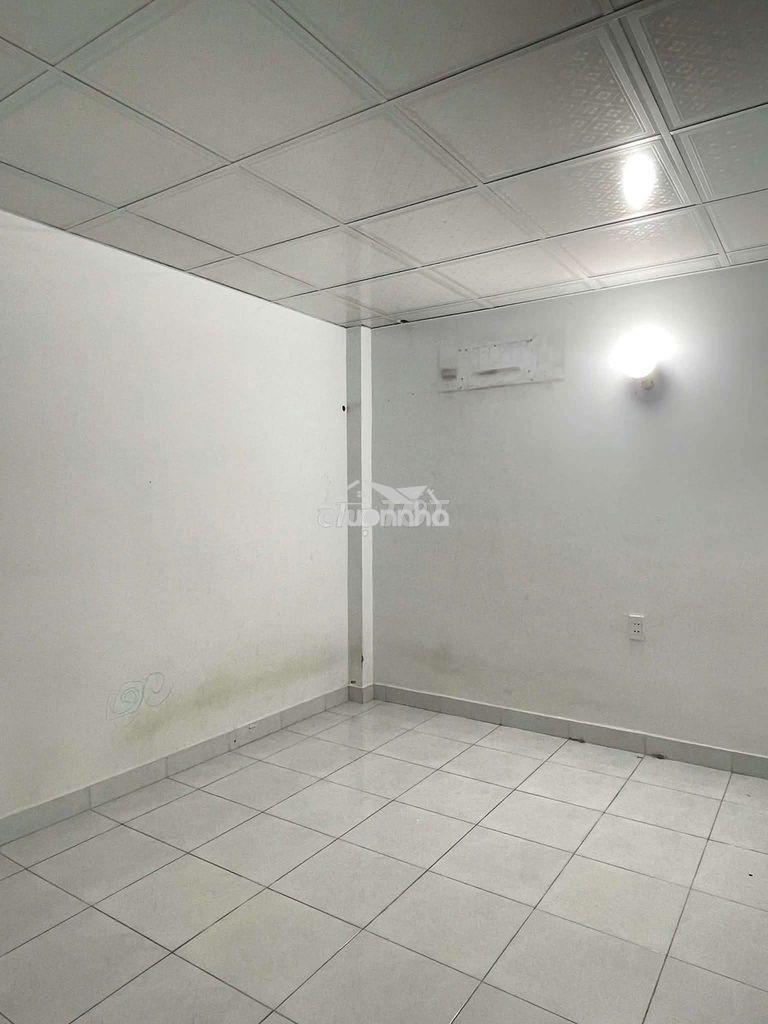 Nhà mặt tiền 2 bà trưng buôn bán sân xe hơi - 3