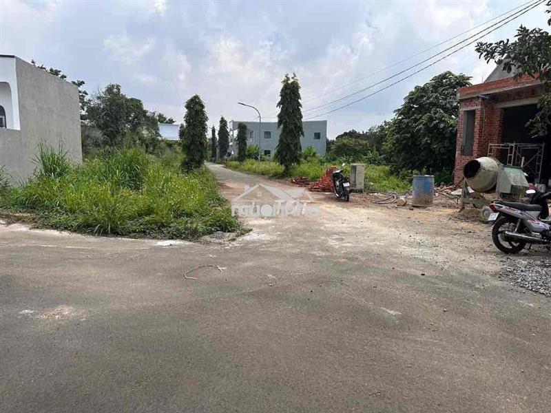 Đất đường nhựa 1,2 tỷ