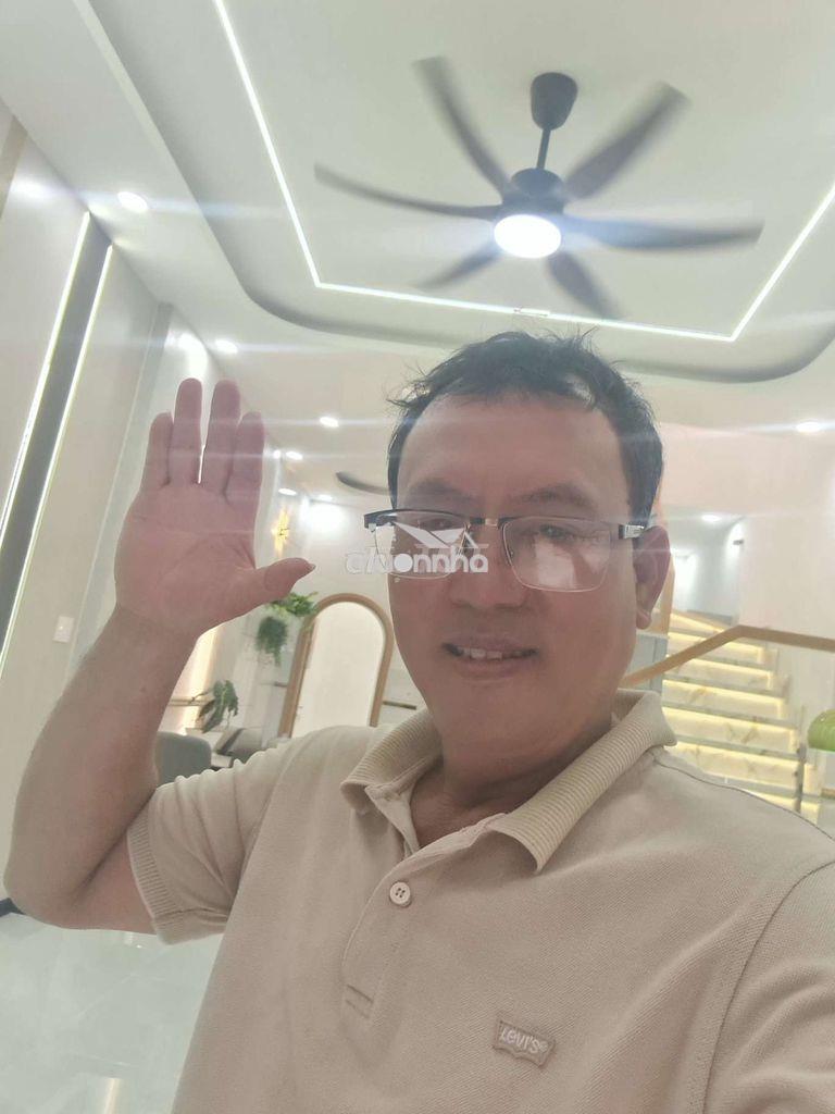Mặt tiền kênh doanh ngay lê văn quới ngay chợ bình long đường 8m