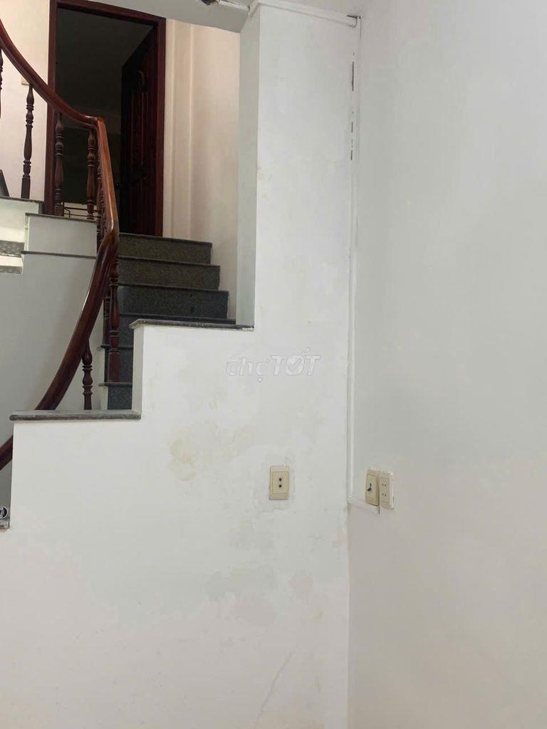 Nhà 4pn hẻm xe hơi trần văn đang quận 3 - 4