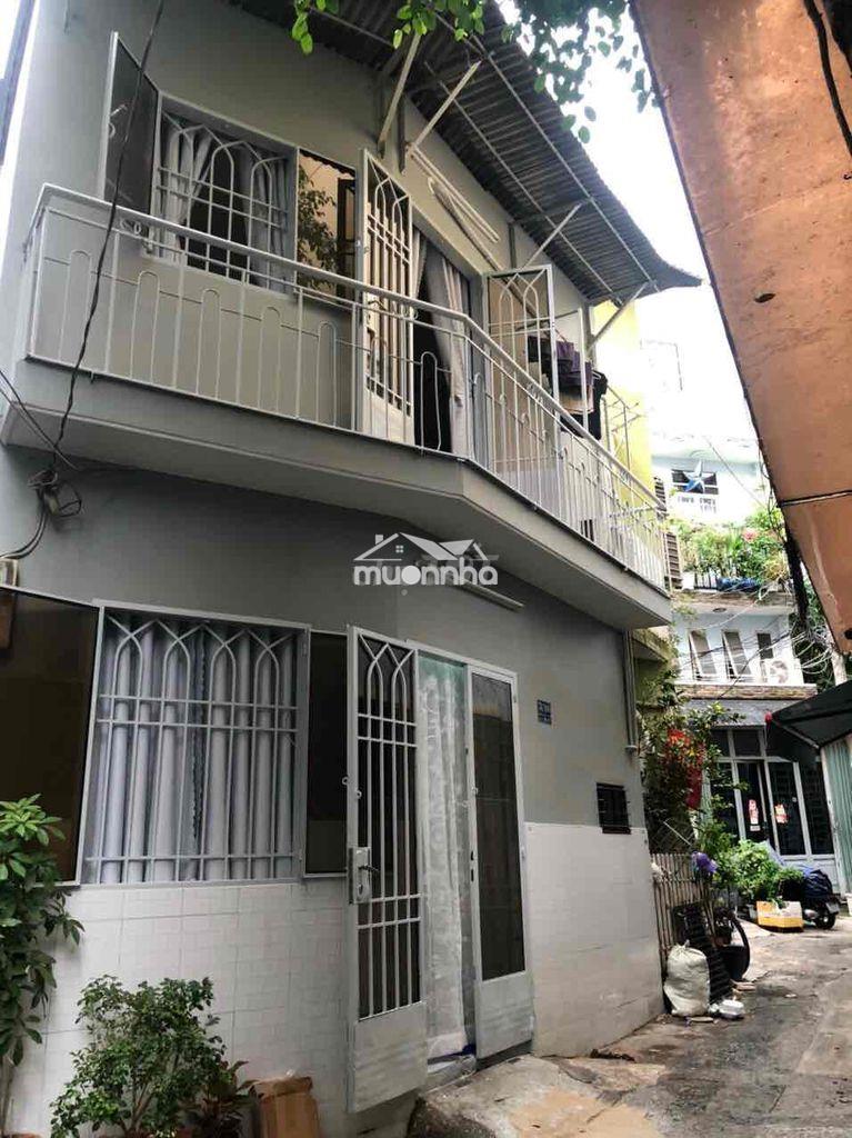 Nhà đây đu nội thất